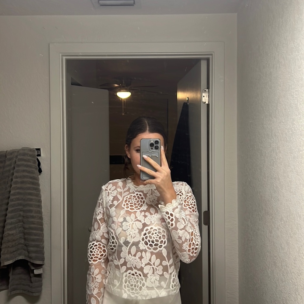 Endless Rose lace zip long sleeve top